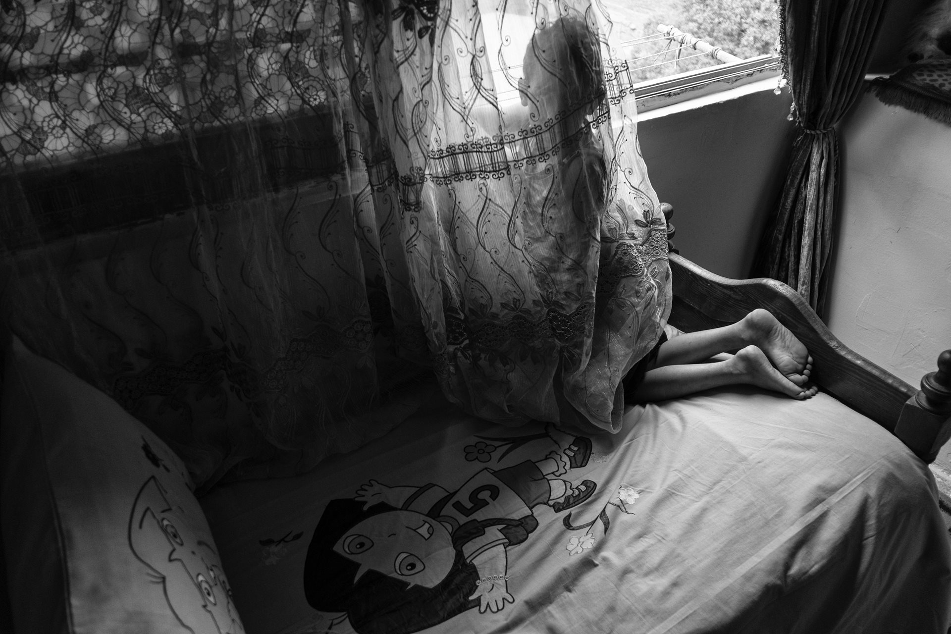 Yousef, who has asthma, rarely leaves his home. Like many children in Moon Valley, Alexandria, Egypt, his condition keeps him isolated, affecting his mental and emotional well-being.&nbsp;