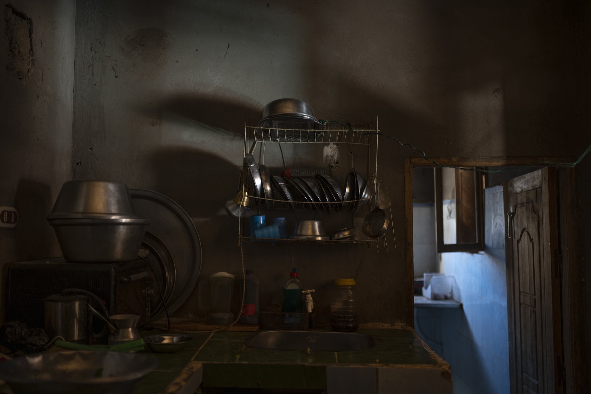 Yasmine&rsquo;s kitchen in Sheikh Awad village, South Sinai, Egypt. Yasmine only has electricity for five hours a day and is unable to install Wi-Fi due to the lack of landlines.