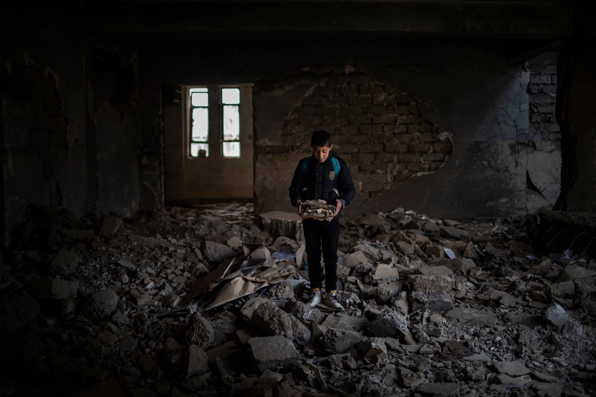 Yousef (12) dreams of becoming a police officer. His school in Mosul, Iraq, was heavily damaged during the battle for Mosul from 2016 to 2017.