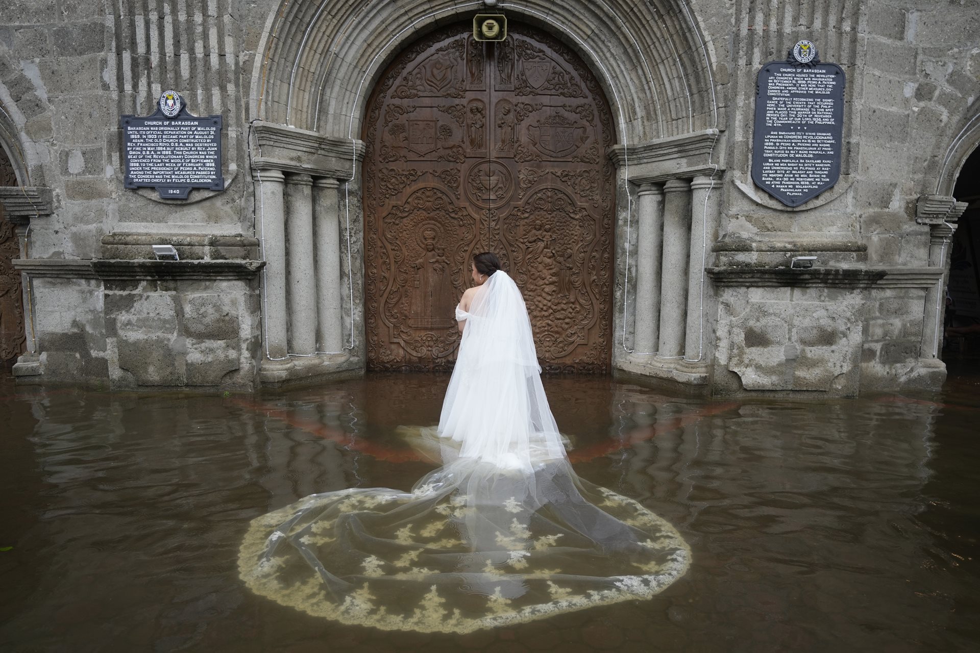 Wedding in the Flood