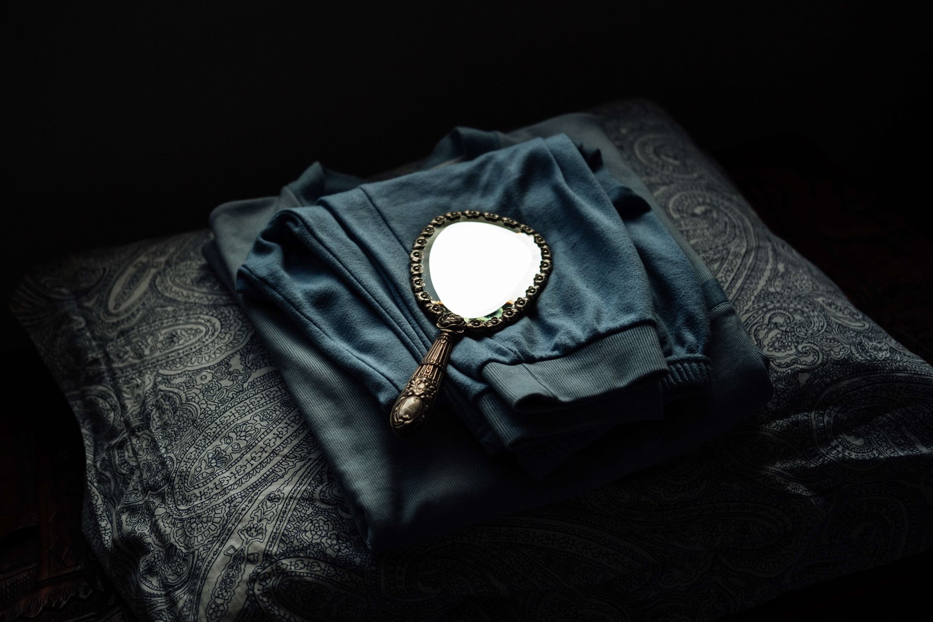 The belongings of one of the women Ana Maria looked after, who has recently passed away, lie carefully put to one side, in Lisbon, Portugal.<br />
<style type="text/css">
</style>
