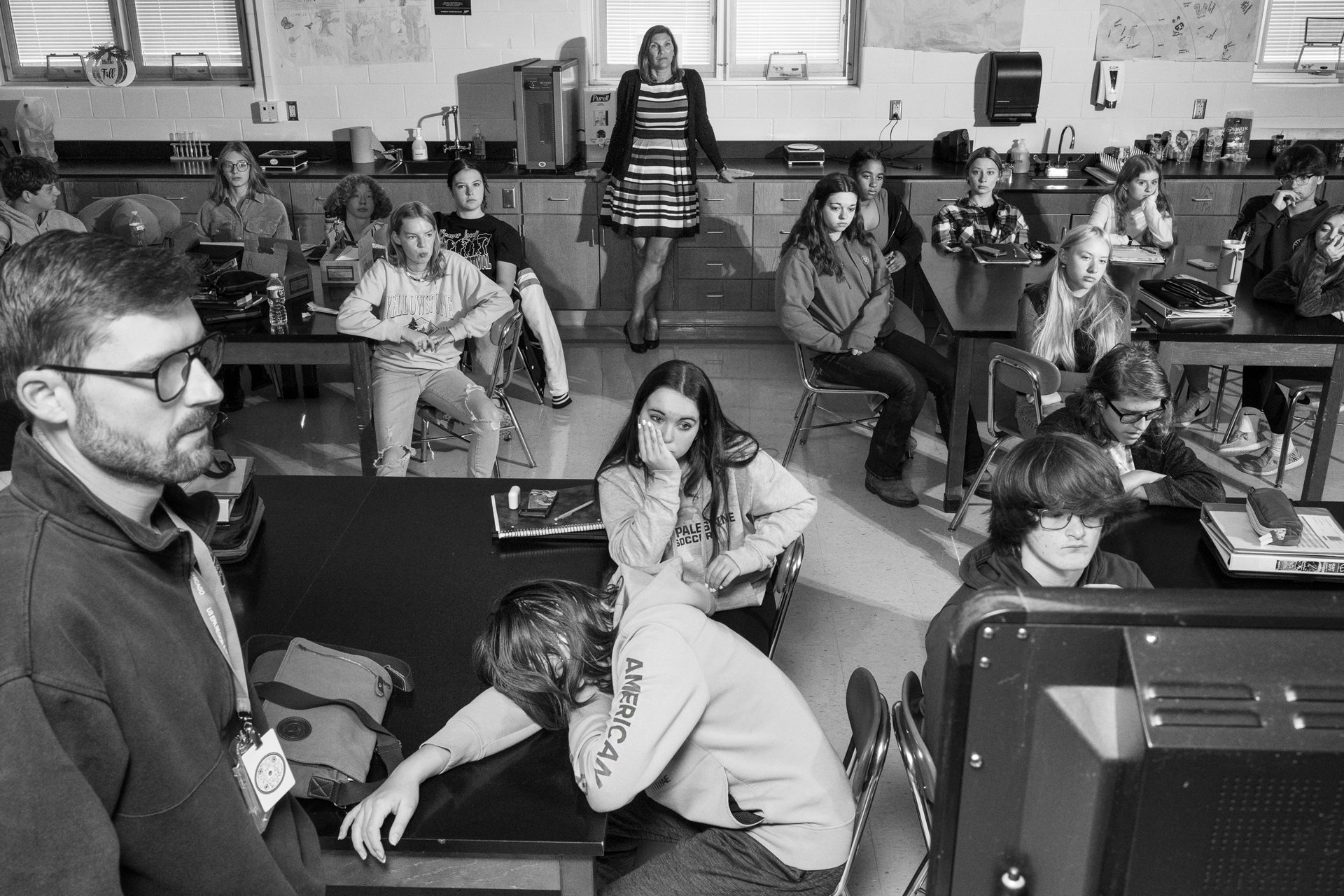 Phil Gurley (left) of the EPA gives a presentation on the remediation process to a biology class at East Palestine High School in East Palestine, Ohio, United States.