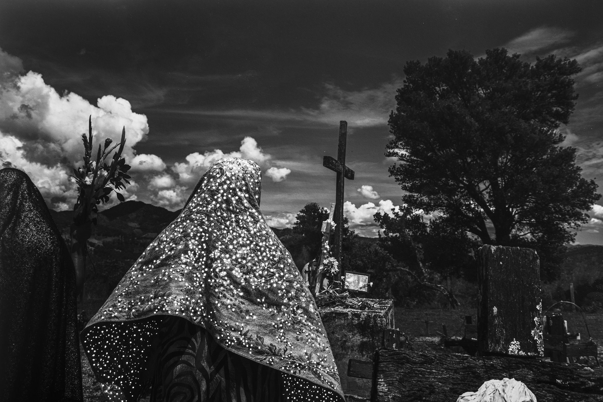 The raising of the Cross in La Concepción, Guerrero, Mexico. This ritual commemorates the memory of a person a year after their death.
