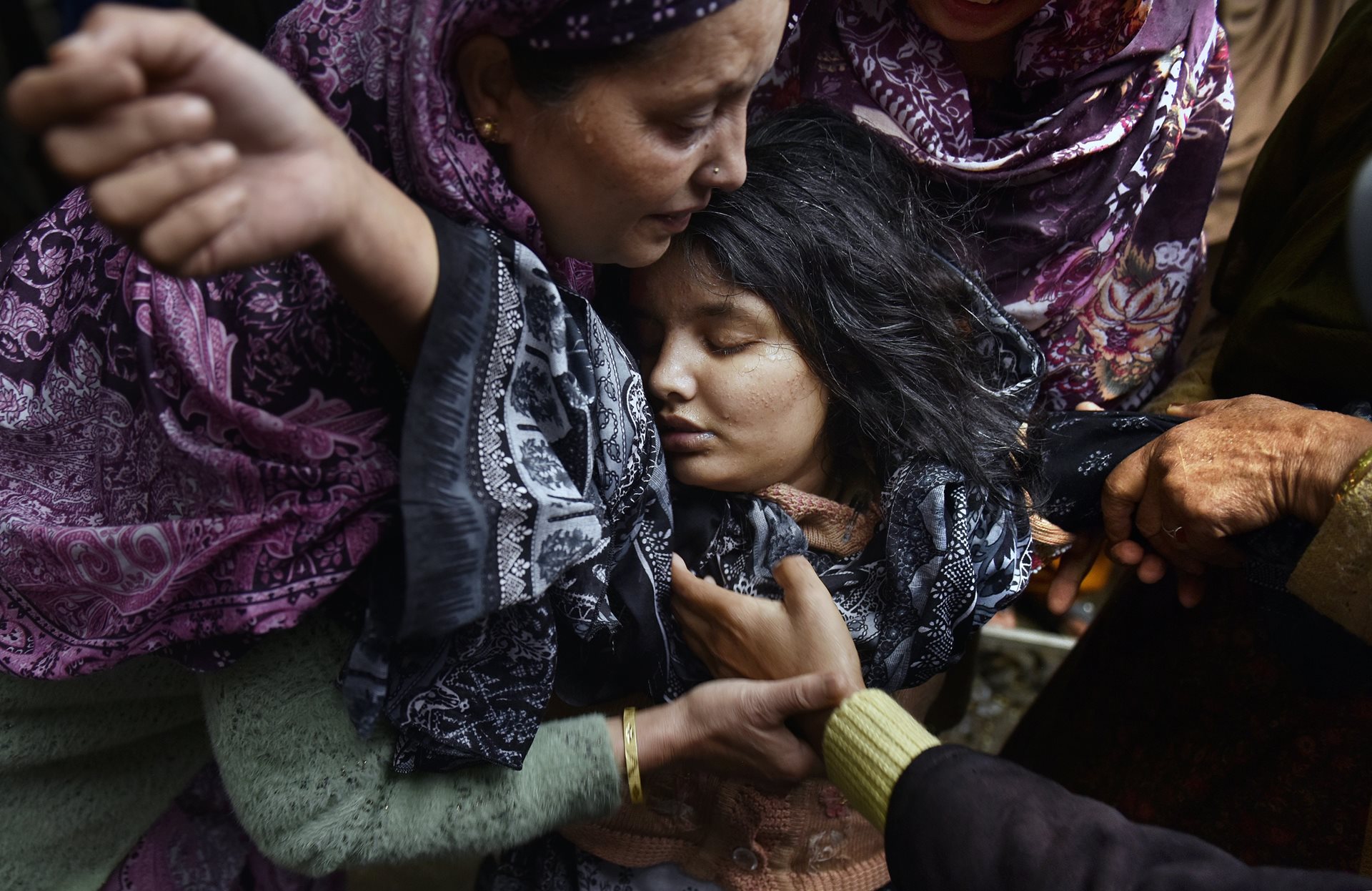A Daughter’s Grief in Kashmir