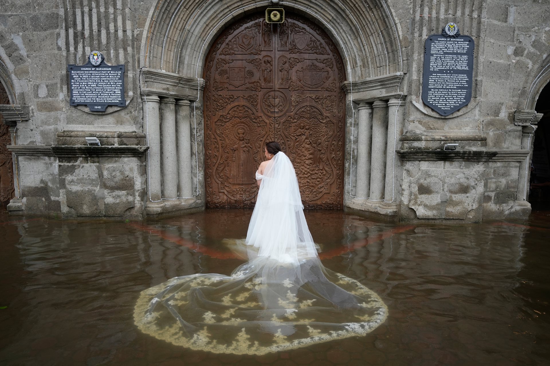 Wedding in the Flood